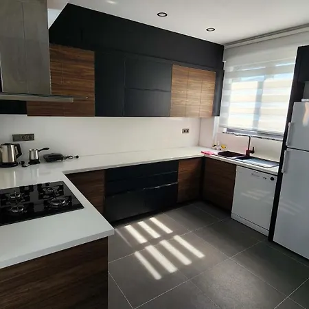 Cesur C4 Oezel Havuzlu Villa Dalaman