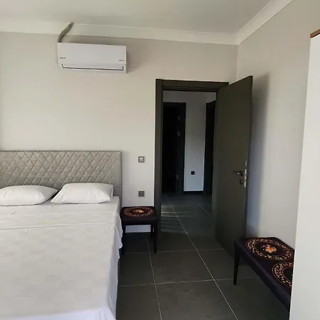 Cesur C4 Oezel Havuzlu 빌라 달라만